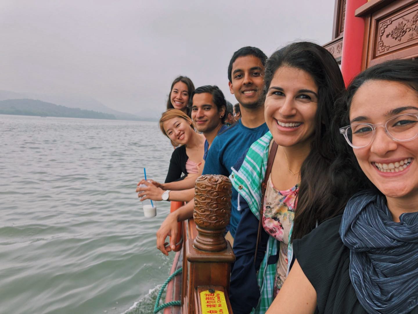 The Seedlink and 51Jobs teams take a boat cruise in Hangzhou, China.