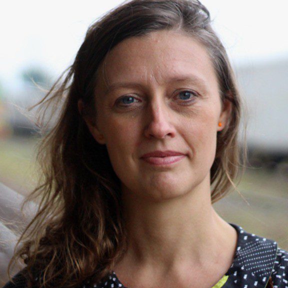 Headshot of Gabrielle Gunneberg